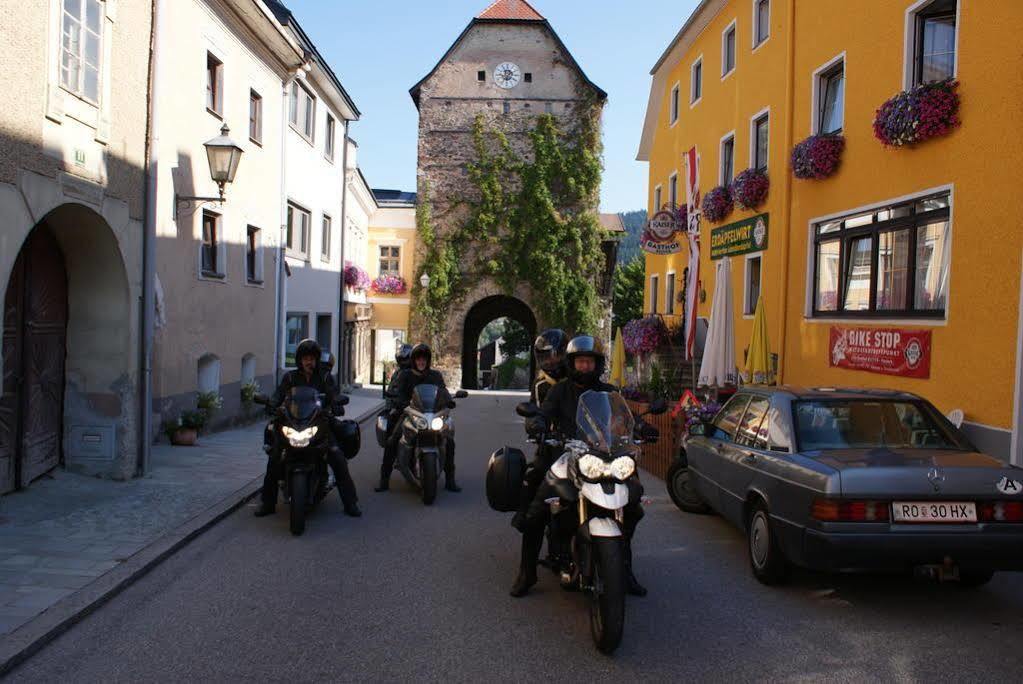 Gasthof 'Zum Alten Turm' Haslach an der Muhl Luaran gambar